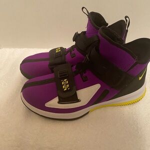 Nike Purple and Black Athletic Sneakers